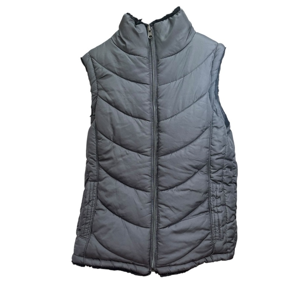 Faux Fur Cozy & Elegant Reversible Black & Grey Vest Women’s Size Small - Picture 4 of 5